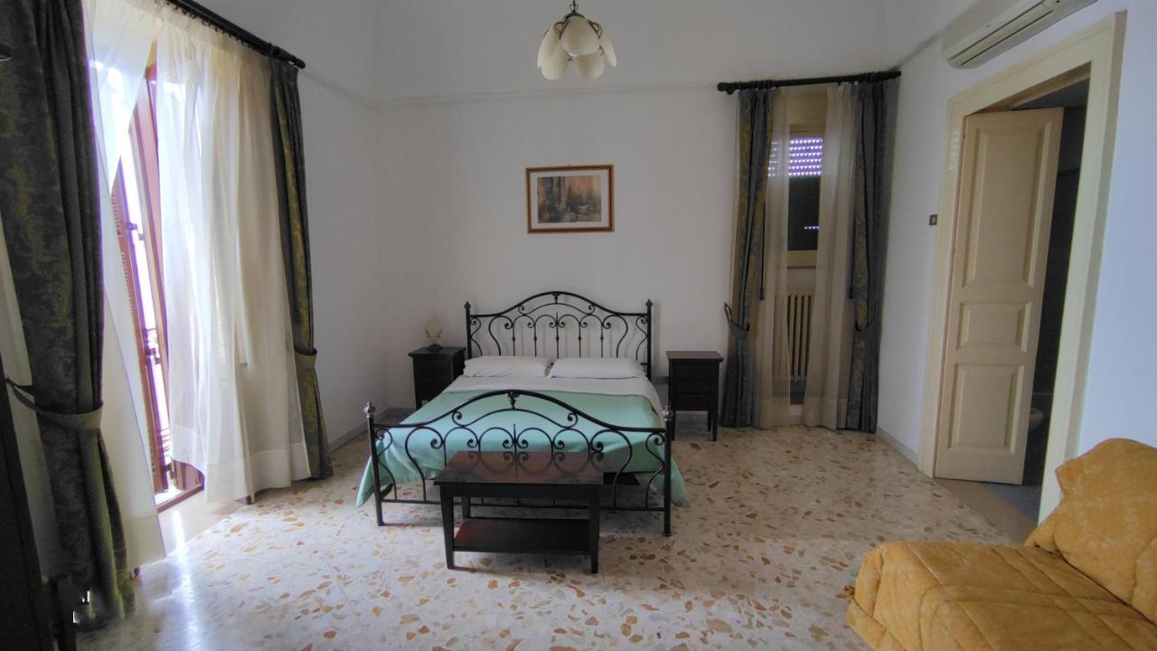 Casa Resci - Dimora Del 1884 Bed & Breakfast Tricase Ngoại thất bức ảnh